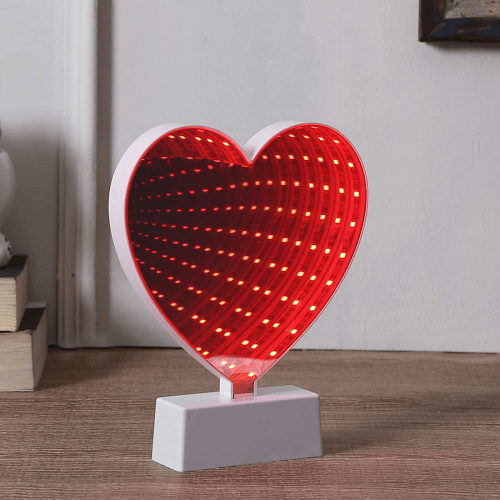 Untitled Heart stand lamp 3D - Image 1