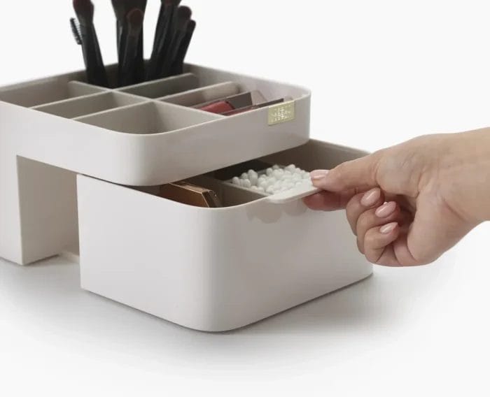 Joseph Joseph Viva Make Me Up Compact Mirror & Makeup Organiser Set - Image 8