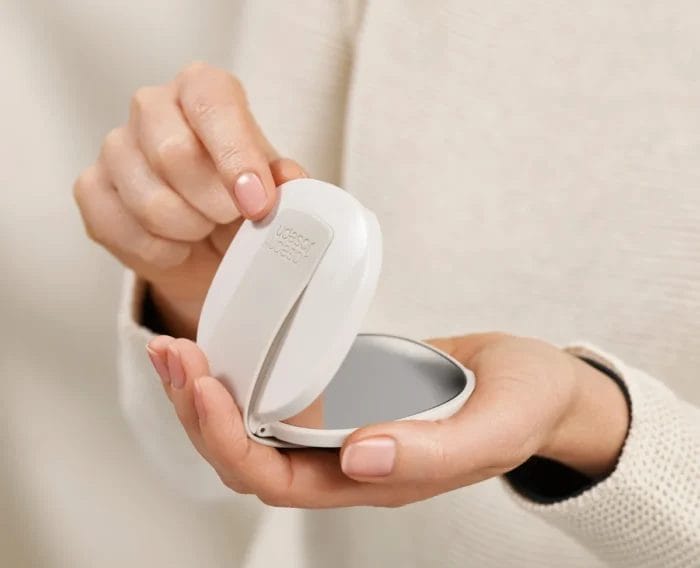 Joseph Joseph Viva 2-in-1 Compact Magnifying Mirror - Image 2